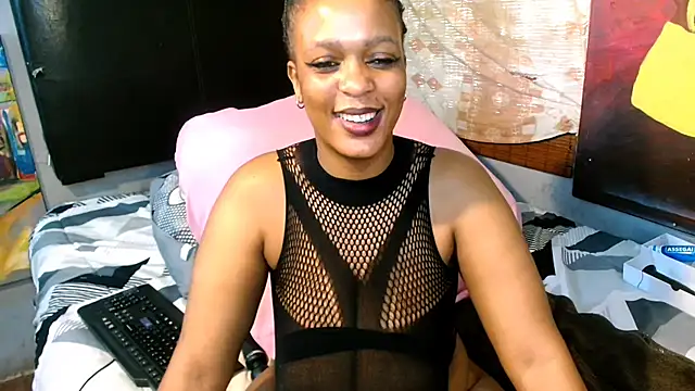 Snapshot of DidyBerry chatting on May 2026 06:41:02 AM DidyBerry online show from May 2026 06:41:02 AM