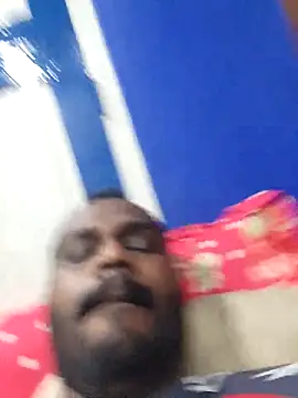 Snapshot of singletamilguy chatting on March 2026 10:25:01 PM singletamilguy online show from March 2026 10:25:01 PM