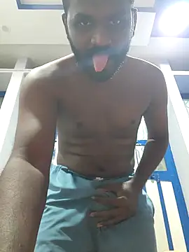 Snapshot of singletamilguy chatting on April 2026 04:37:01 PM singletamilguy online show from April 2026 04:37:01 PM