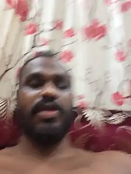 Snapshot of singletamilguy chatting on April 2026 05:57:01 PM singletamilguy online show from April 2026 05:57:01 PM