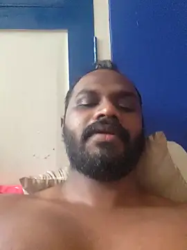 Snapshot of singletamilguy chatting on April 2026 07:14:01 AM singletamilguy online show from April 2026 07:14:01 AM