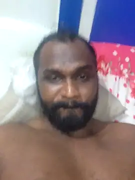 Snapshot of singletamilguy chatting on April 2026 05:42:02 PM singletamilguy online show from April 2026 05:42:02 PM