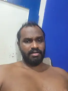 Snapshot of singletamilguy chatting on May 2026 07:33:01 PM singletamilguy online show from May 2026 07:33:01 PM