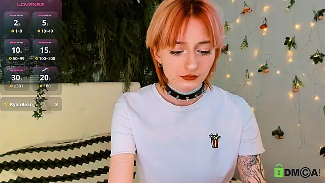 Snapshot of Kira__Cutie chatting on May 2026 08:58:02 PM Kira Cutie online show from May 2026 08:58:02 PM