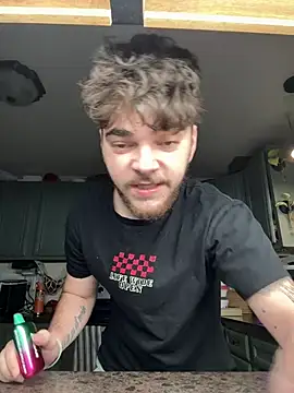 Snapshot of dommydom7177 chatting on March 2026 01:11:02 AM dommydom7177 online show from March 2026 01:11:02 AM