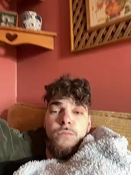 Snapshot of dommydom7177 chatting on April 2026 12:31:01 PM dommydom7177 online show from April 2026 12:31:01 PM