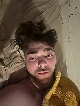 Snapshot of dommydom7177 chatting on April 2026 04:52:02 PM dommydom7177 online show from April 2026 04:52:02 PM