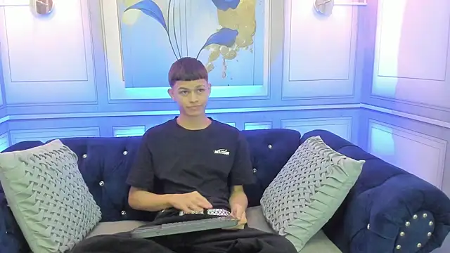 Snapshot of Apolo_jonnes chatting on March 2026 02:28:02 AM Apolo jonnes online show from March 2026 02:28:02 AM