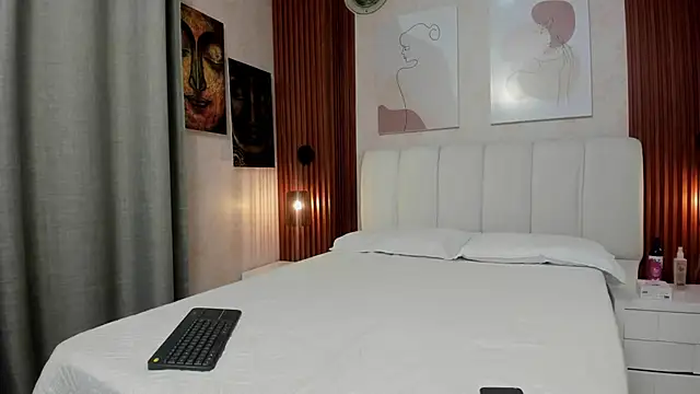 Snapshot of Maiasweet_ chatting on March 2026 01:51:01 AM Maiasweet online show from March 2026 01:51:01 AM