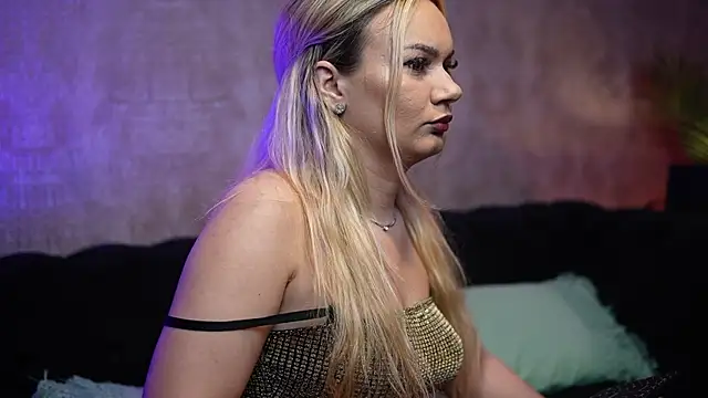 Snapshot of DaliaParis chatting on March 2026 09:36:02 PM DaliaParis online show from March 2026 09:36:02 PM