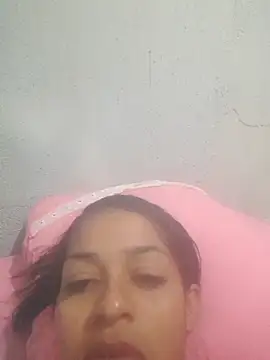 Beatriz2211 online show from March 2026 05:56:01 PM