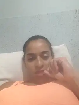 Beatriz2211 online show from April 2026 04:22:01 AM