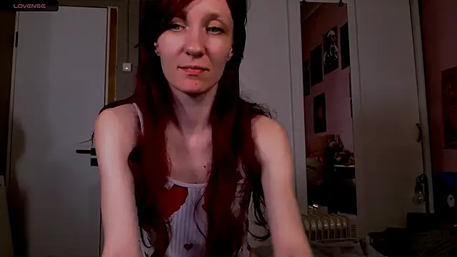 bzzz bzzz online show from April 2026 10:29:01 PM