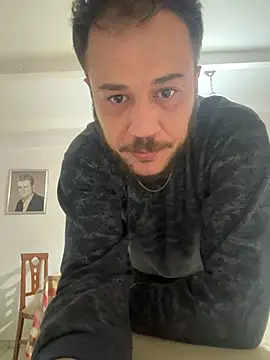 big-cock33a online show from April 2026 09:23:01 PM