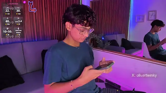 Oliver20   online show from March 2026 04:45:02 AM