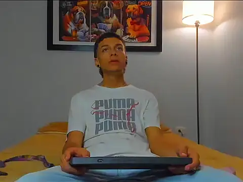 Noahh Saky online show from April 2026 03:50:02 AM