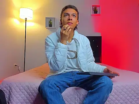 Noahh Saky online show from April 2026 03:44:02 AM