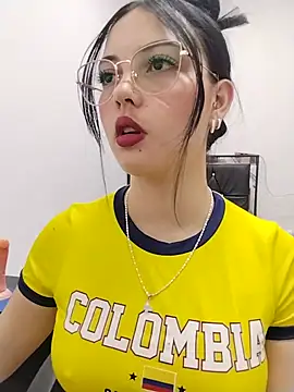 Snapshot of veleria_allurin chatting on July 2026 02:27:01 AM veleria allurin online show from July 2026 02:27:01 AM