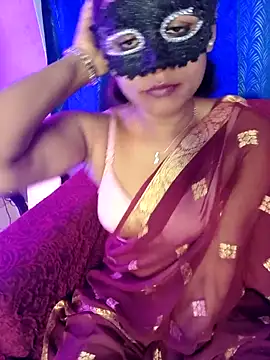 Snapshot of Lena_mahiyaa chatting on April 2026 04:28:01 AM Lena mahiyaa online show from April 2026 04:28:01 AM