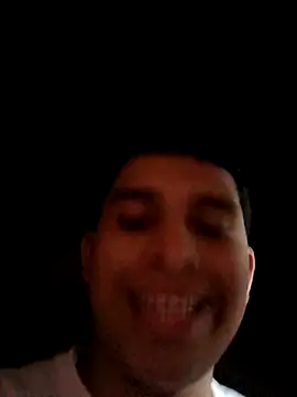 Snapshot of alee28728 chatting on April 2026 04:32:01 AM alee28728 online show from April 2026 04:32:01 AM