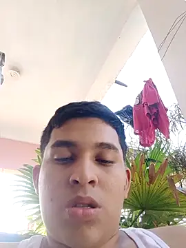 Snapshot of alee28728 chatting on April 2026 08:13:02 PM alee28728 online show from April 2026 08:13:02 PM