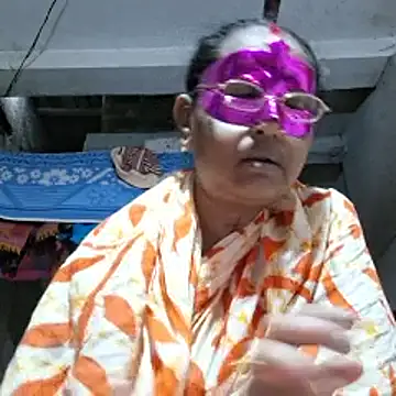 Riya45326 online show from July 2026 06:44:01 PM