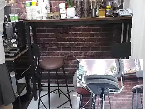 Latte-01 online show from April 2026 03:11:02 AM