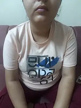 Snapshot of neelam_rawat chatting on April 2026 01:14:01 AM neelam rawat online show from April 2026 01:14:01 AM