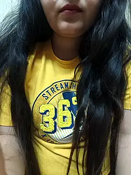 Snapshot of neelam_rawat chatting on April 2026 07:07:01 PM neelam rawat online show from April 2026 07:07:01 PM