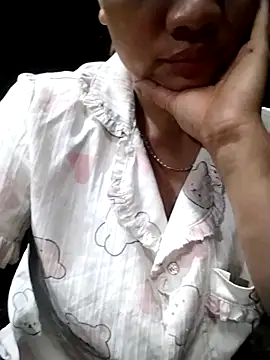 sfgggg1111 online show from April 2026 11:21:02 PM