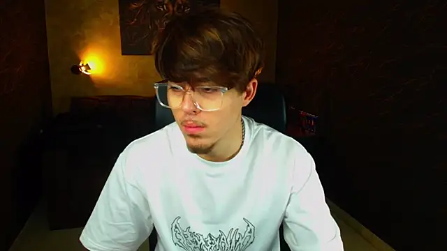 BodhiHayes online show from March 2026 04:24:04 AM