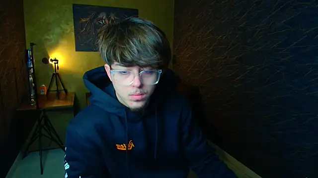 BodhiHayes online show from April 2026 04:21:02 AM