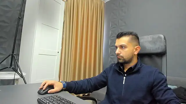 Snapshot of BryceReign chatting on March 2026 05:35:01 AM BryceReign online show from March 2026 05:35:01 AM