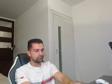 Snapshot of BryceReign chatting on April 2026 04:23:02 AM BryceReign online show from April 2026 04:23:02 AM