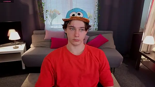 Snapshot of KevinStrike chatting on March 2026 03:05:04 PM KevinStrike online show from March 2026 03:05:04 PM