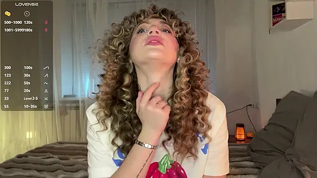 Snapshot of 1Kellynaive chatting on April 2026 03:18:02 PM 1Kellynaive online show from April 2026 03:18:02 PM