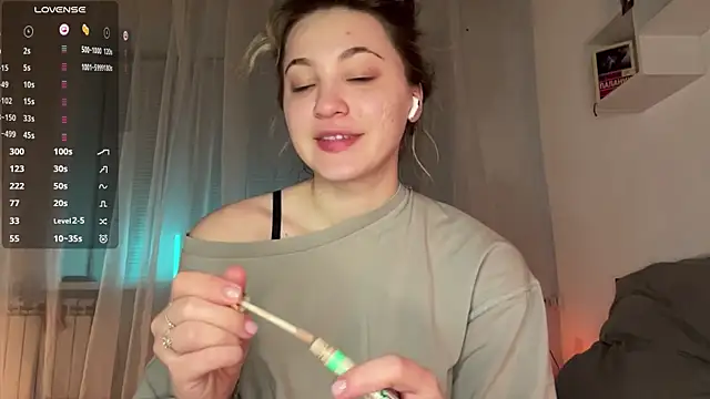 Snapshot of 1Kellynaive chatting on April 2026 05:31:02 PM 1Kellynaive online show from April 2026 05:31:02 PM