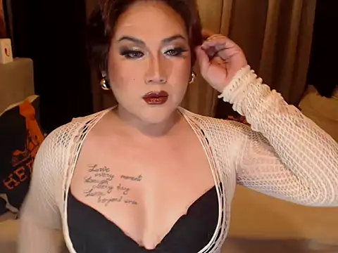 Snapshot of YourMistressAggy chatting on April 2026 07:03:01 PM YourMistressAggy online show from April 2026 07:03:01 PM