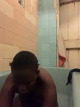 coco0002 online show from April 2026 06:49:02 PM