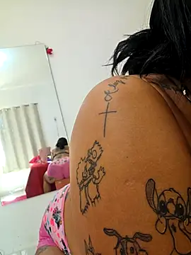 millacavalona09 online show from April 2026 01:41:01 PM