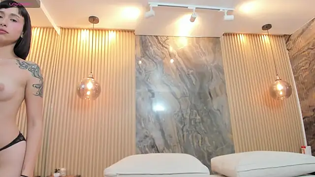 Snapshot of mary_spencer chatting on April 2026 01:41:01 PM mary spencer online show from April 2026 01:41:01 PM