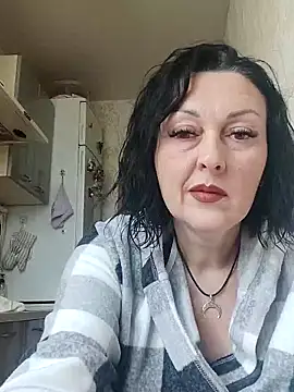 HelgaDennis online show from March 2026 01:54:02 PM