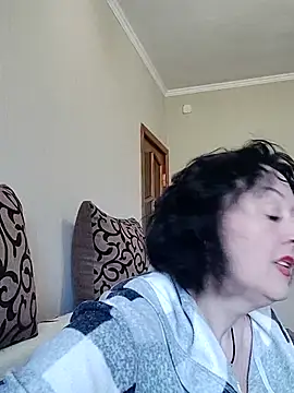 HelgaDennis online show from April 2026 06:53:02 AM