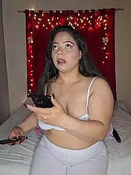 Snapshot of ROUSSE_SINCLAIR chatting on March 2026 02:17:02 AM ROUSSE SINCLAIR online show from March 2026 02:17:02 AM