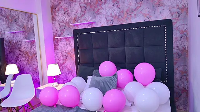 Ann  Evans online show from April 2026 03:15:01 AM