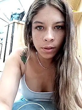 Snapshot of alanna6950 chatting on April 2026 04:56:02 PM alanna6950 online show from April 2026 04:56:02 PM