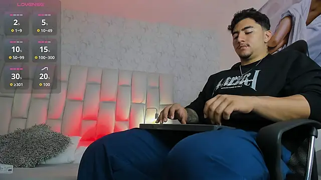 Zane cruz online show from April 2026 12:43:01 PM