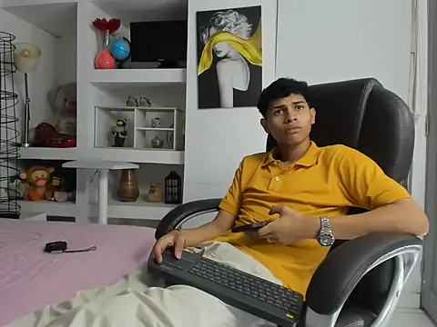 Snapshot of Nico_Viper_ chatting on March 2026 08:14:01 PM Nico Viper online show from March 2026 08:14:01 PM