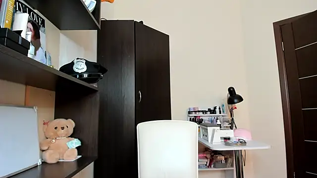OhMyAlice online show from July 2026 05:06:02 PM
