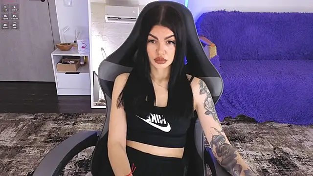 AnacondaOnn online show from April 2026 08:47:01 AM